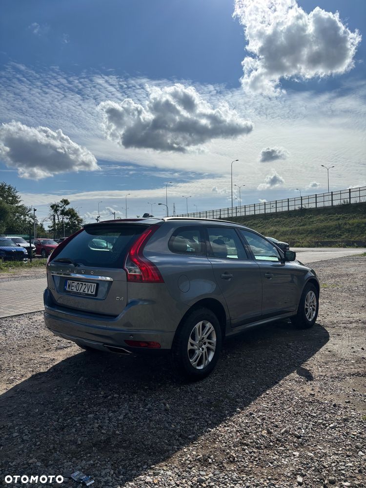 Volvo XC 60 D4 Drive-E Momentum - 5