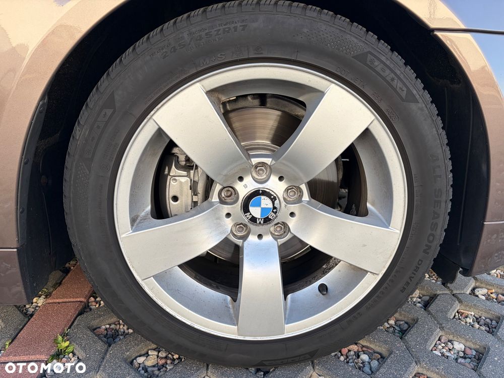 BMW Seria 5 - 35