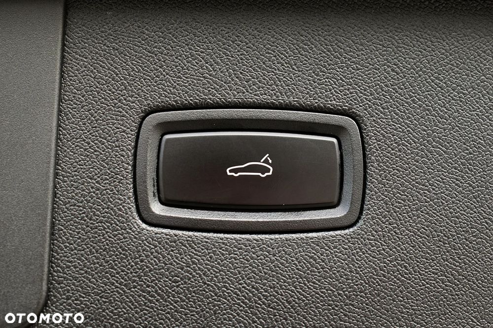 Porsche Cayenne Platinum Edition - 25