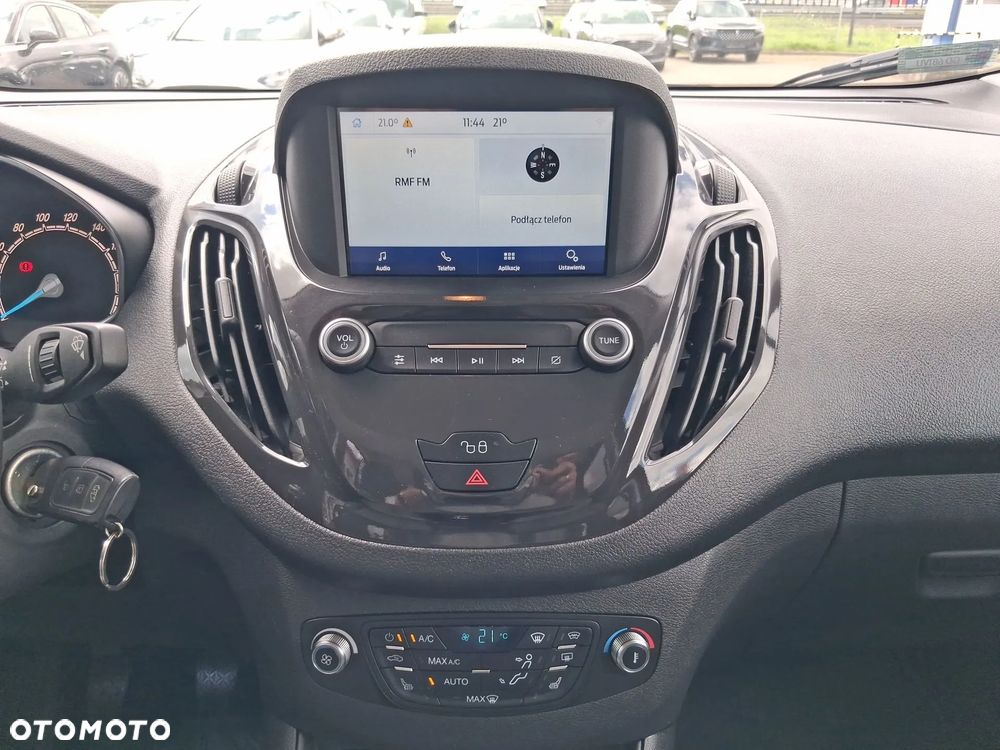 Ford Tourneo Courier 1.5 TDCi Titanium - 36