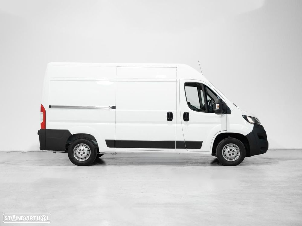Peugeot Boxer 2.2 BlueHDi 335 L2H2 Premium C/IVA - 3