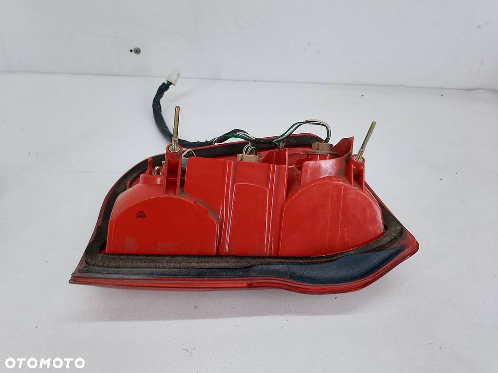 LAMPY TYŁ KOMPLET TOYOTA RAV4 II ( 00-06 ) - 7