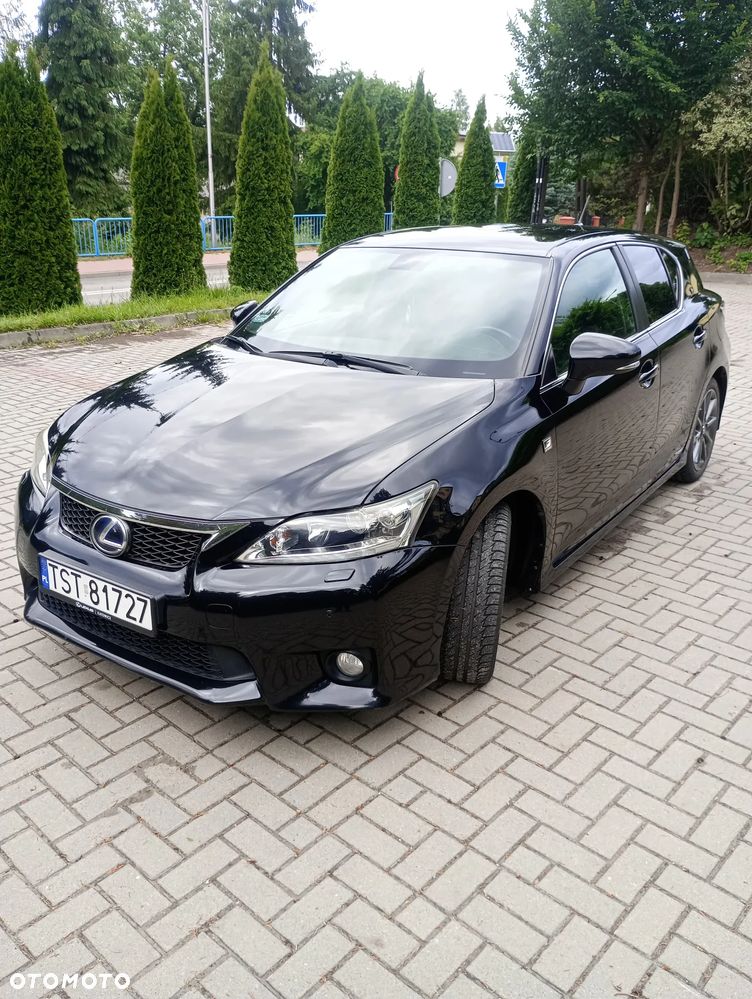 Lexus CT 200h F Sport - 1