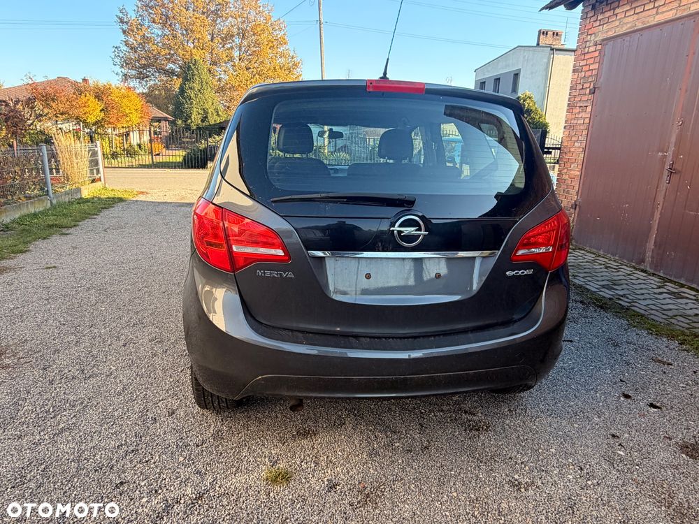 Opel Meriva 2011 photo 2