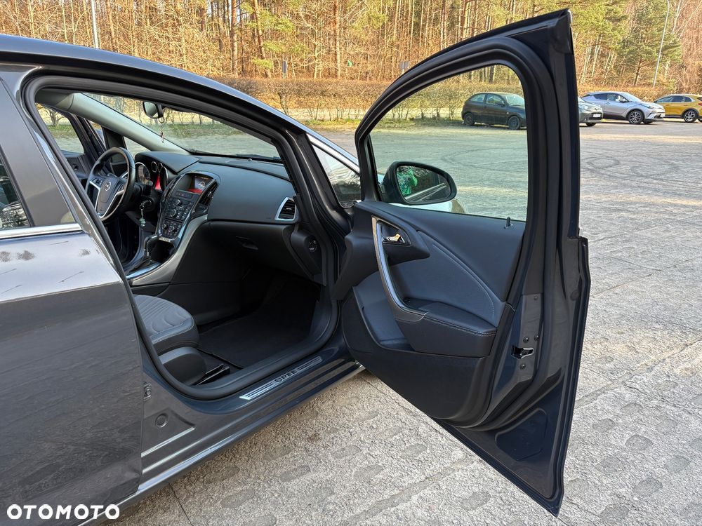 Opel Astra 1.4 Turbo Automatik Exklusiv - 11