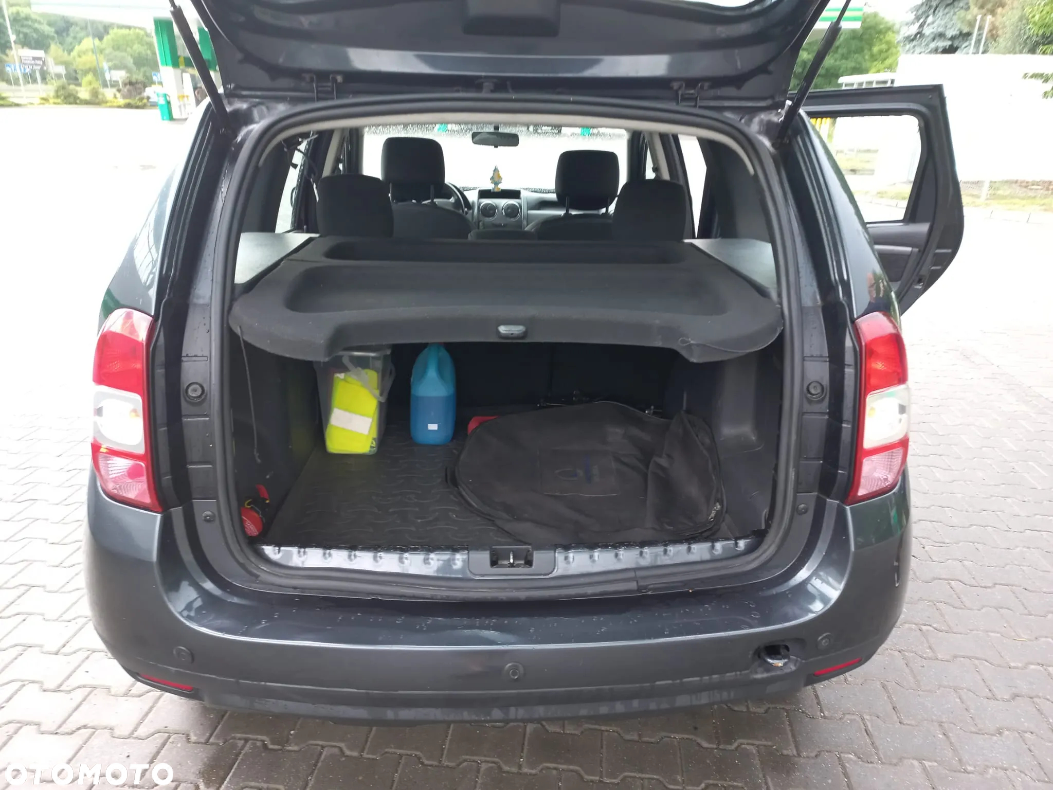 Dacia Duster 1.6 Laureate - 8