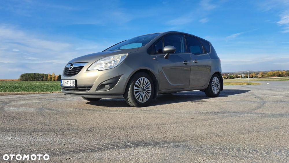 Opel Meriva - 9