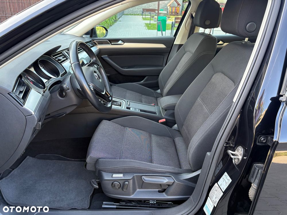 Volkswagen Passat Variant 1.5 TSI EVO Comfortline DSG - 16