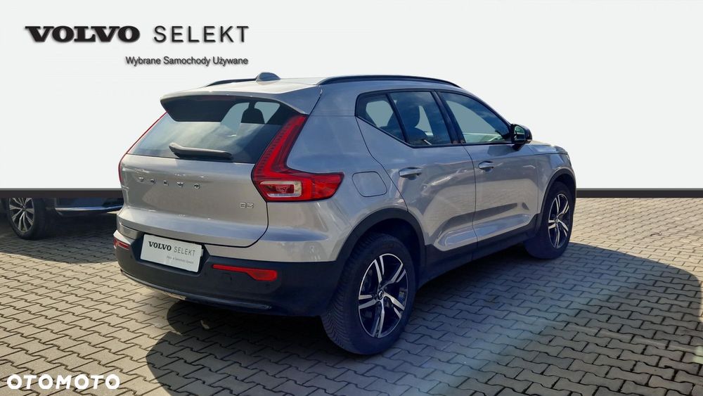 Volvo XC 40 - 5