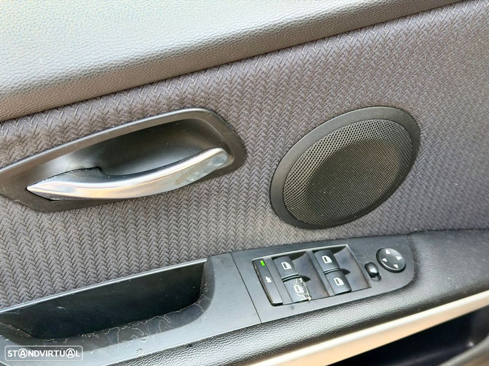 BMW 320 - 16