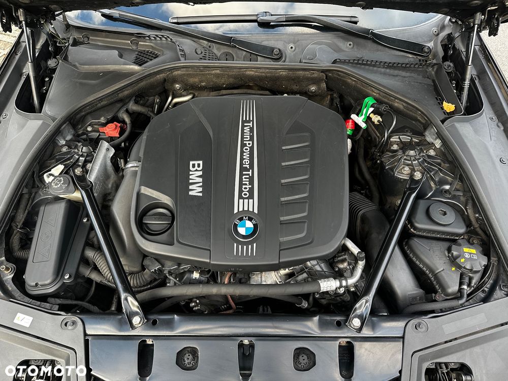 BMW Seria 5 - 23