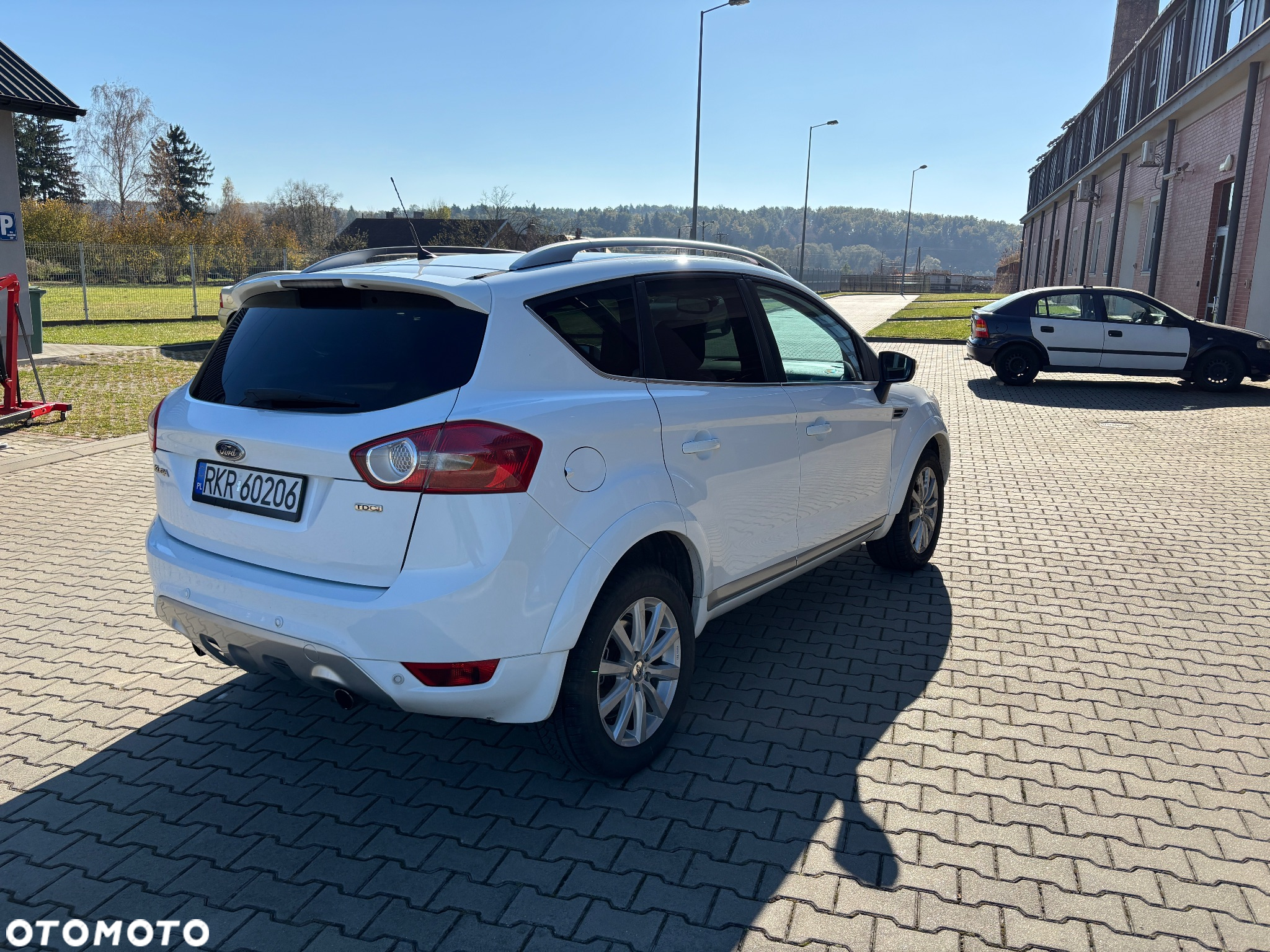 Ford Kuga 2.0 TDCi 4x4 Titanium - 3