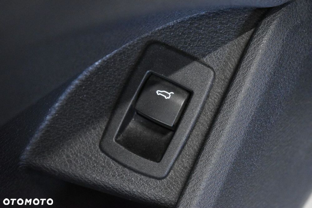 BMW X1 xDrive18d Sport Line - 9