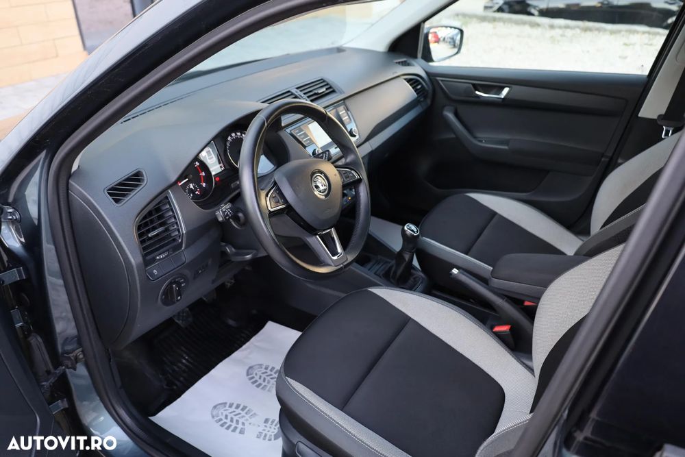 Skoda Fabia - 13