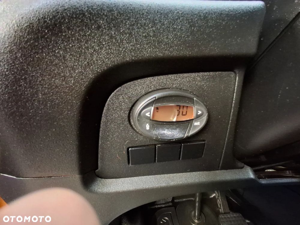 Iveco Daily 35-130 LIFT Doka Brygadówka Automat Hi Matic Plandeka Służba Drogowa Służba Autostradowa Hak Webasto Światła Ostrzegawcze Drogowy - 16