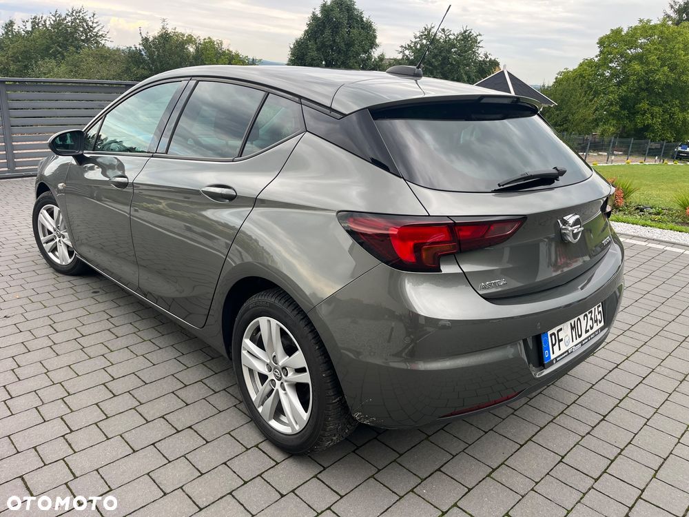 Opel Astra - 10