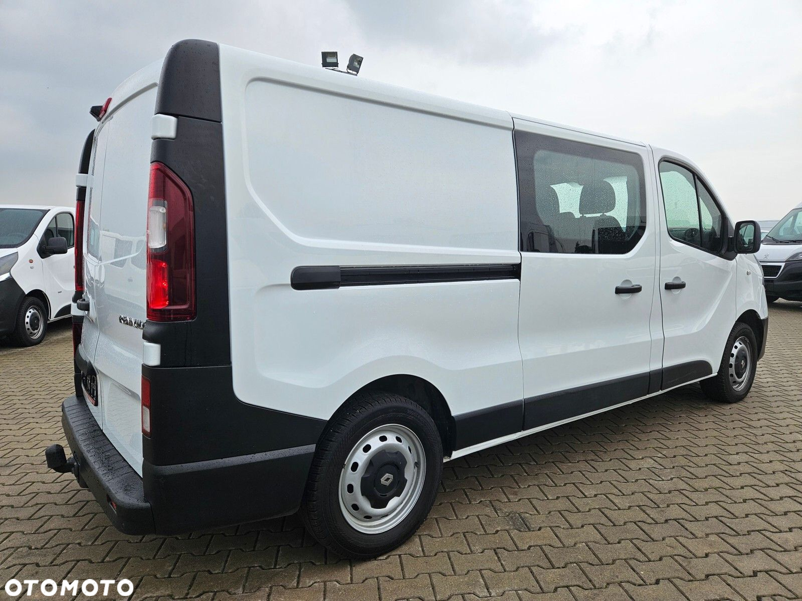 Renault Trafic Long *64900zł NETTO* Brygadówka 6 osób 1,6 dCi/125KM - 11