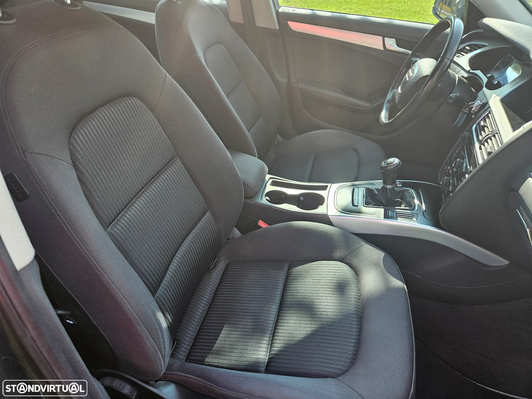 Audi A4 2.0 TDI exclusive - 19