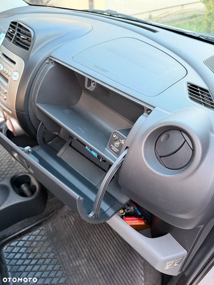 Subaru Justy - 11