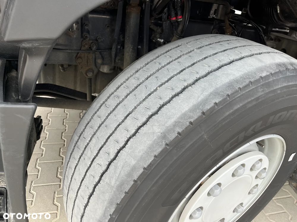 Renault HIGH 480 - 13