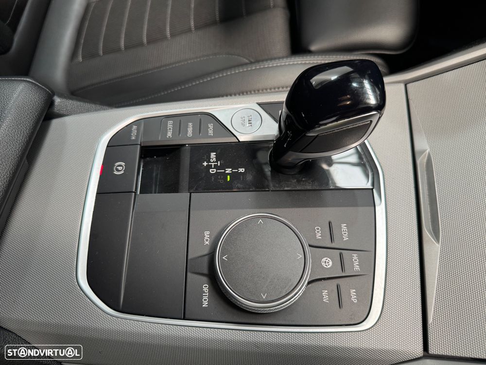 BMW 320 e Auto - 28