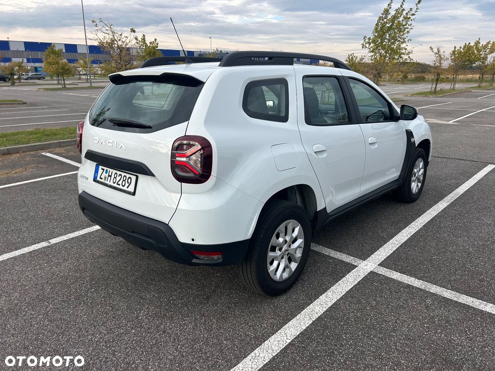 Dacia Duster 2023 photo 3