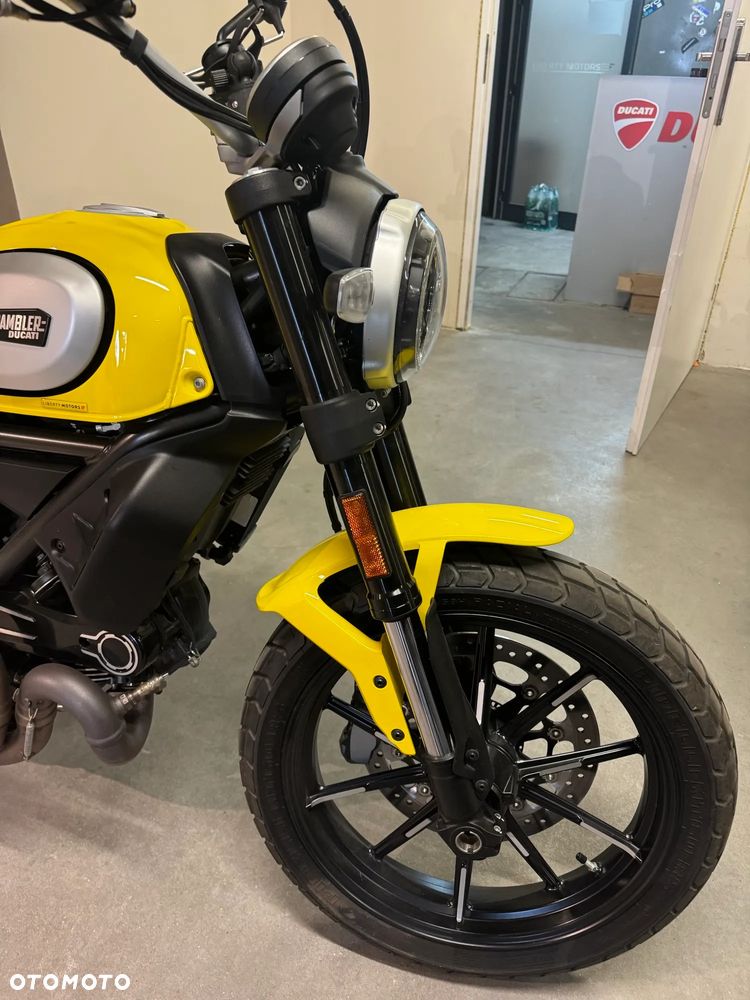 Ducati Scrambler - 3