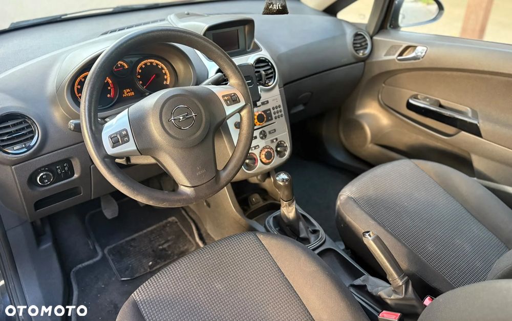 Opel Corsa - 14
