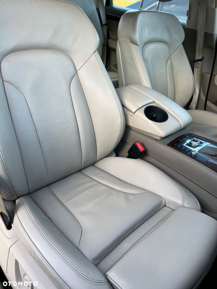 Audi Q7 3.0 TDI DPF Quattro Tiptronic - 13