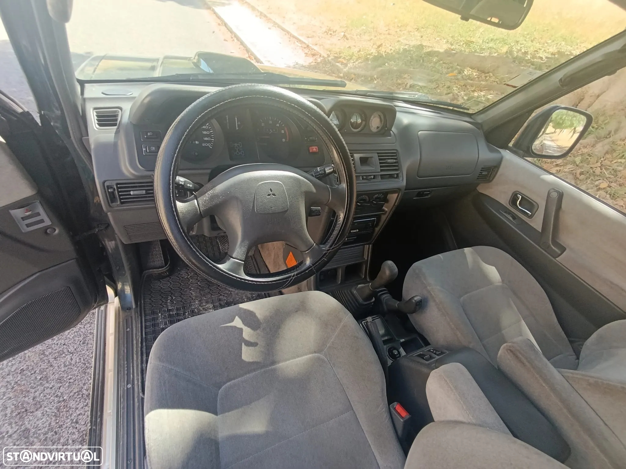Mitsubishi Pajero 2.8 TD GLS Longo ABS - 12