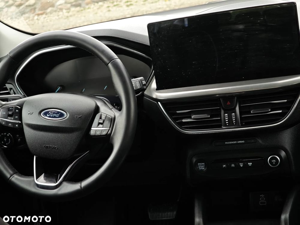 Ford Focus - 27