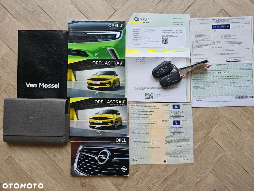 Opel Astra 1.2 T Edition S&S - 23