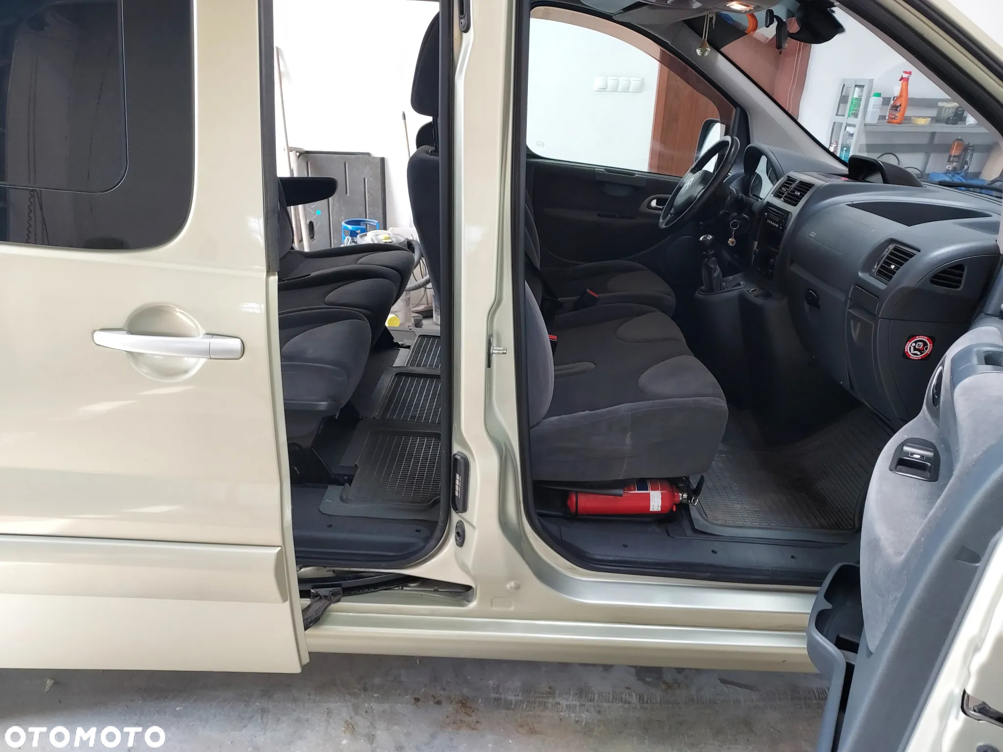 Citroën Jumpy Combi 2.0 HDi L2 Exclusive - 17