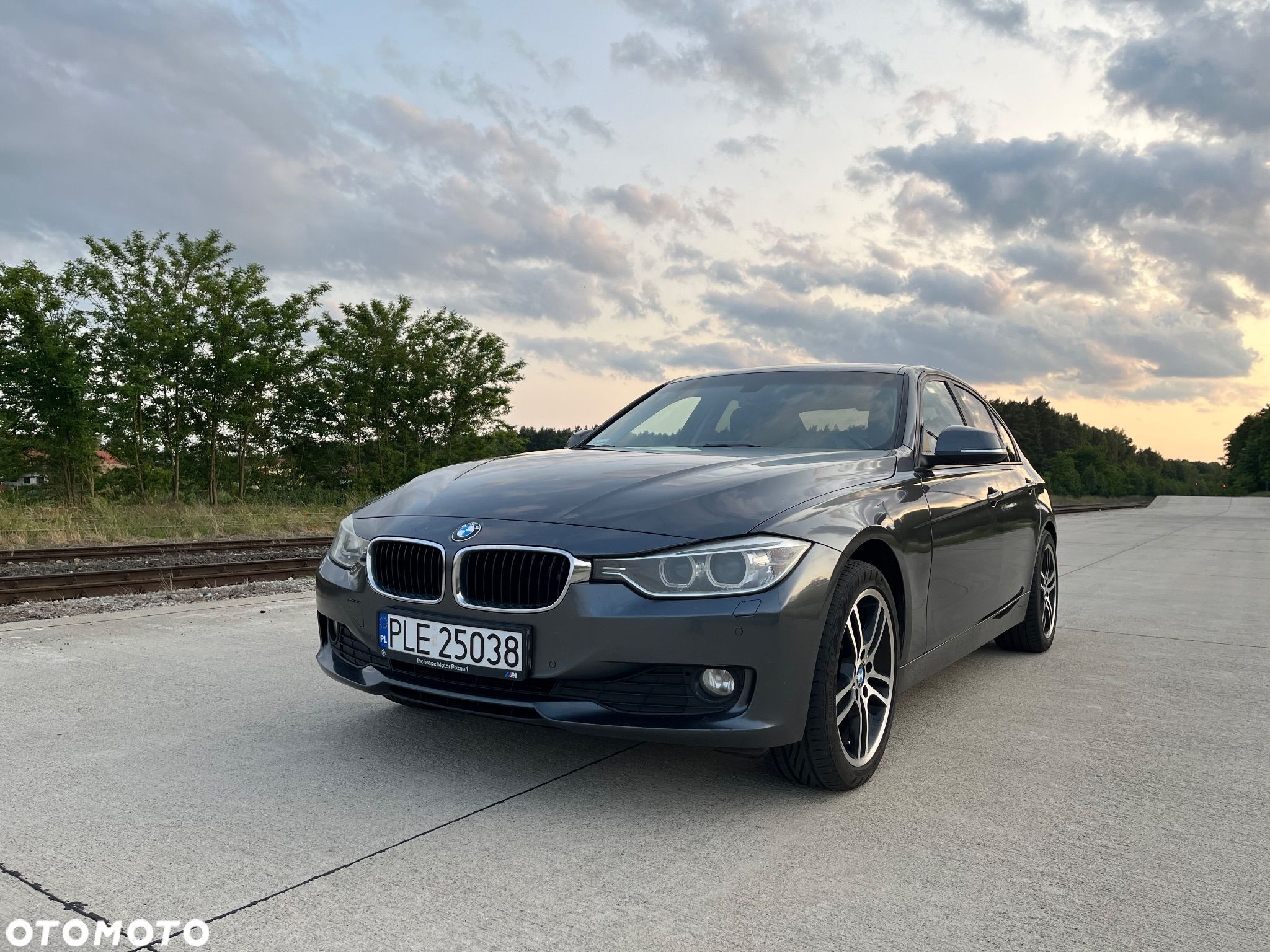 BMW Seria 3 - 1