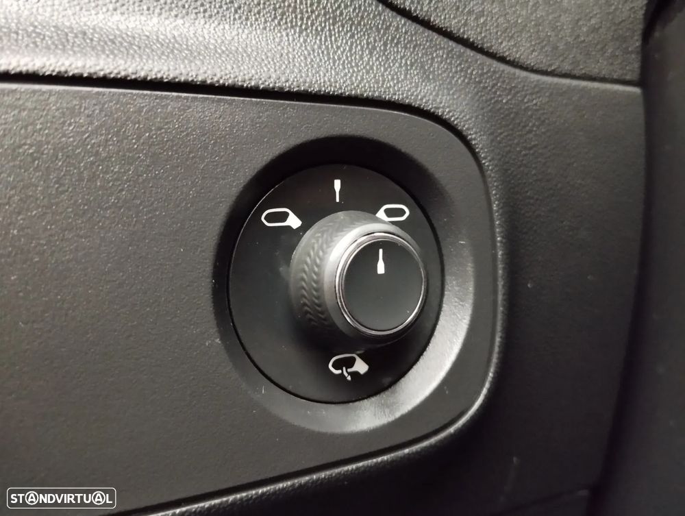 Citroën C3 1.2 PureTech C-Series - 15