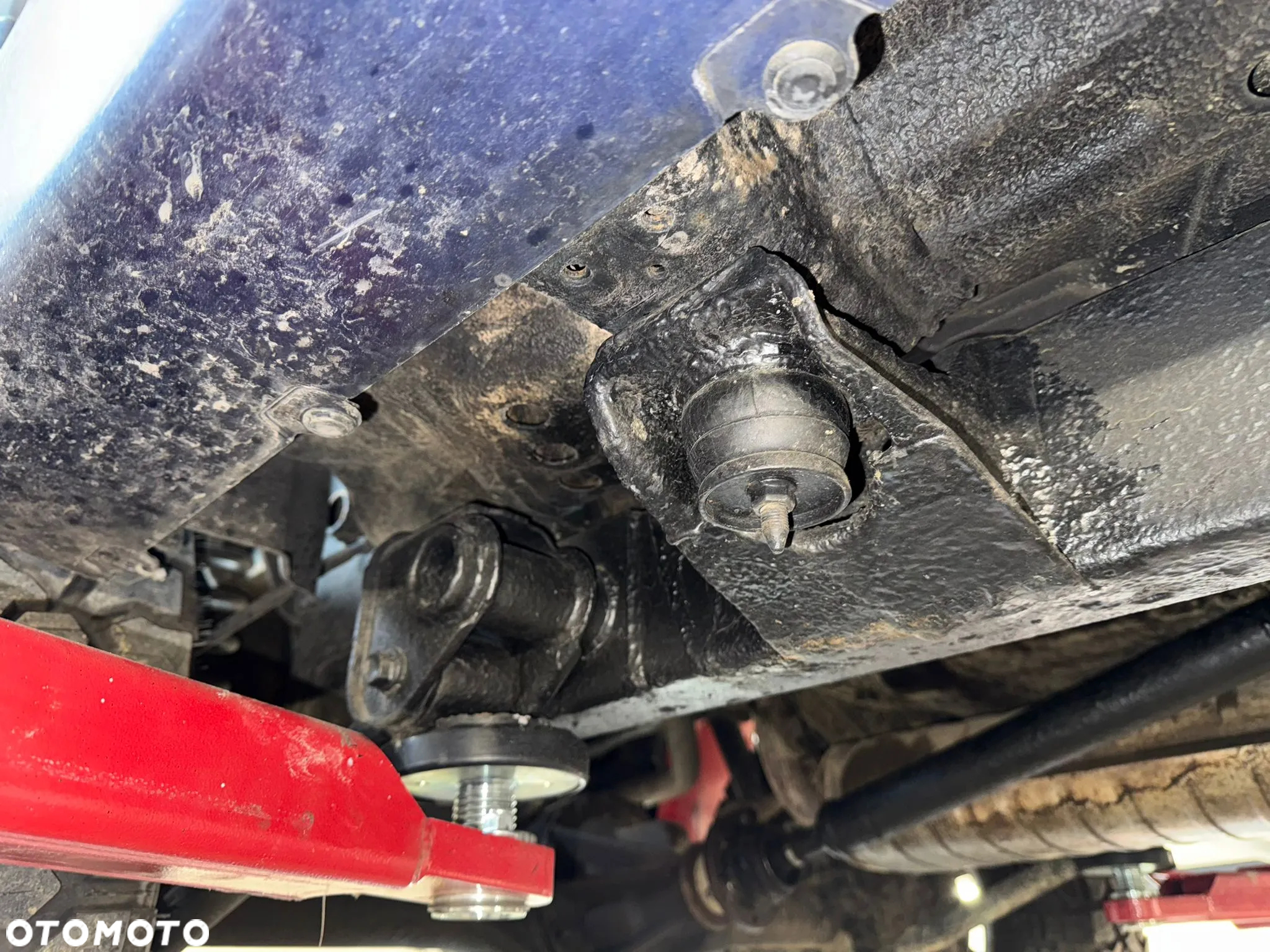 Suzuki Grand Vitara 2.7 V6 - 40