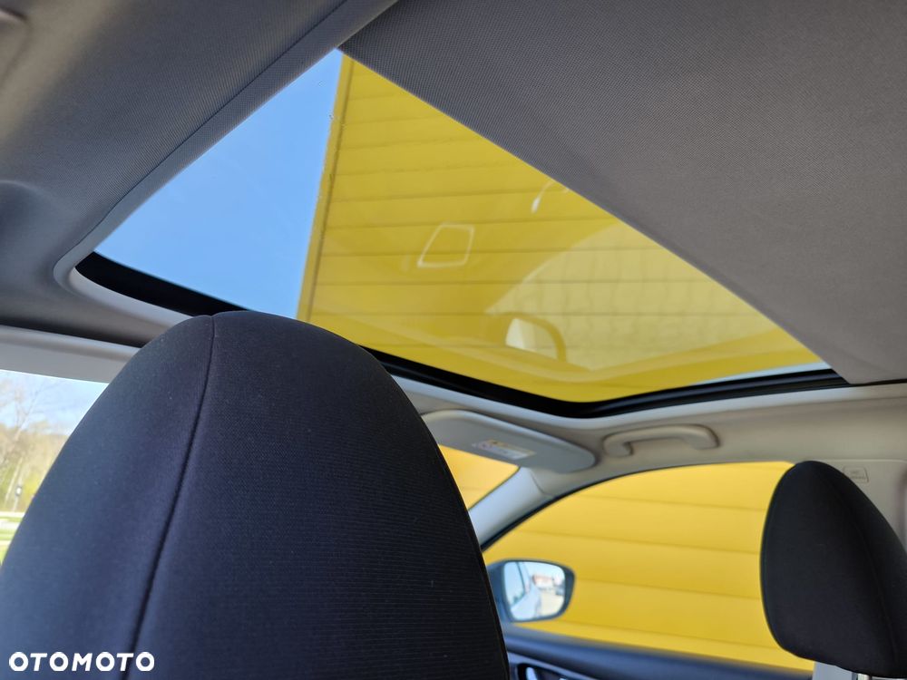 Nissan Qashqai 1.5 dCi N-Connecta - 28