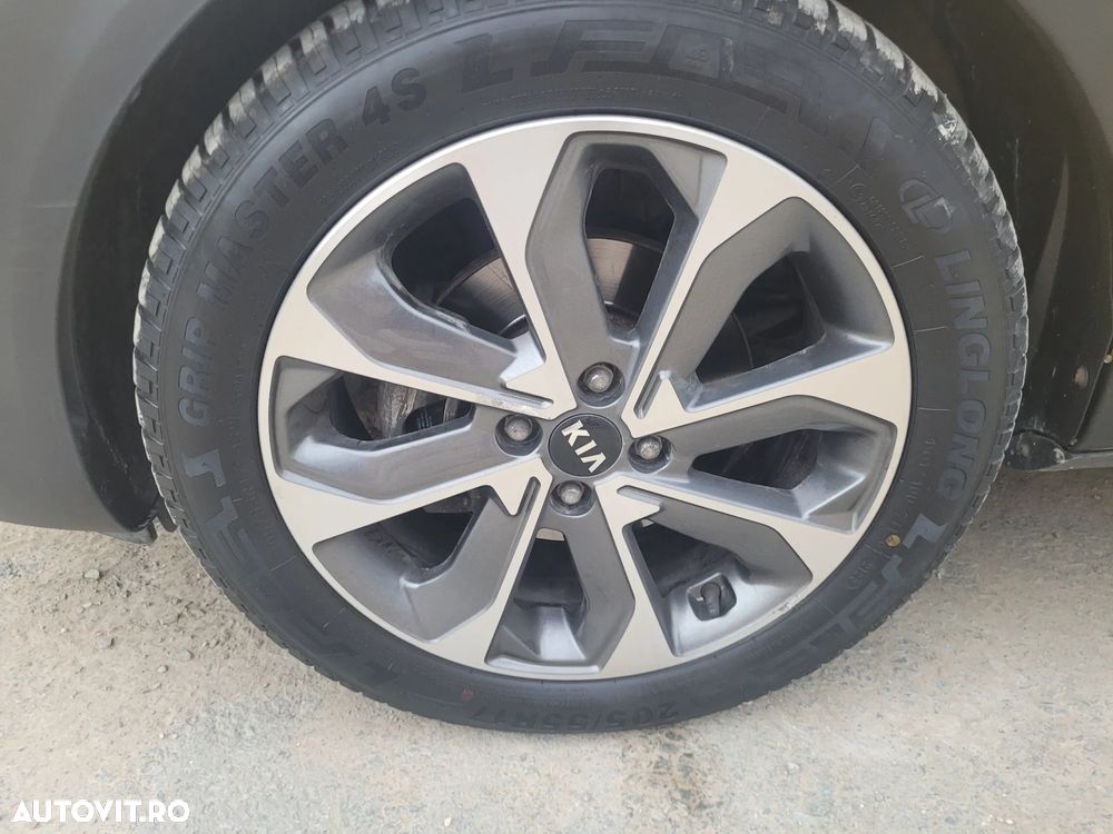 KIA Stonic 2019 — imagine 12