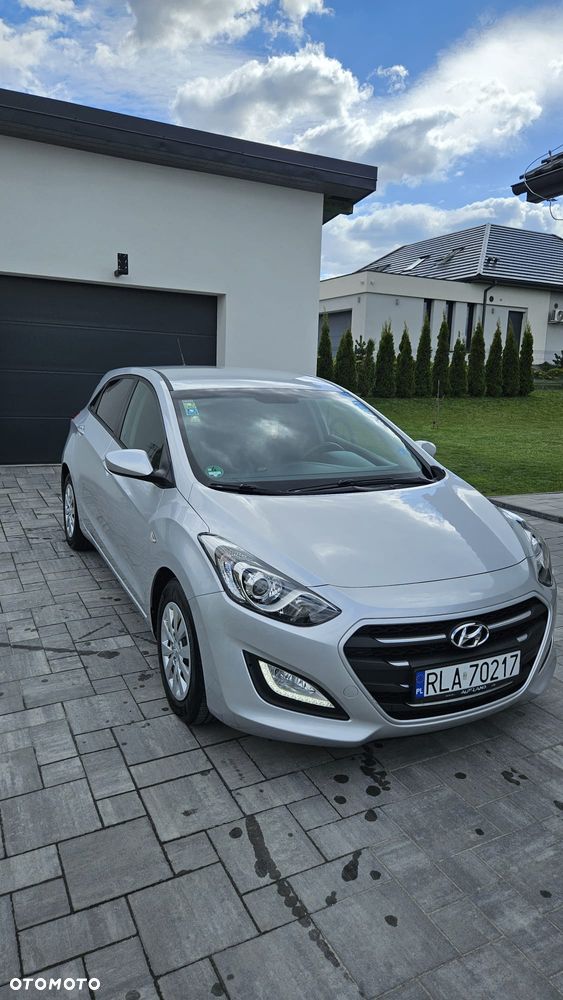 Hyundai i30 1.4 BlueDrive Comfort - 19