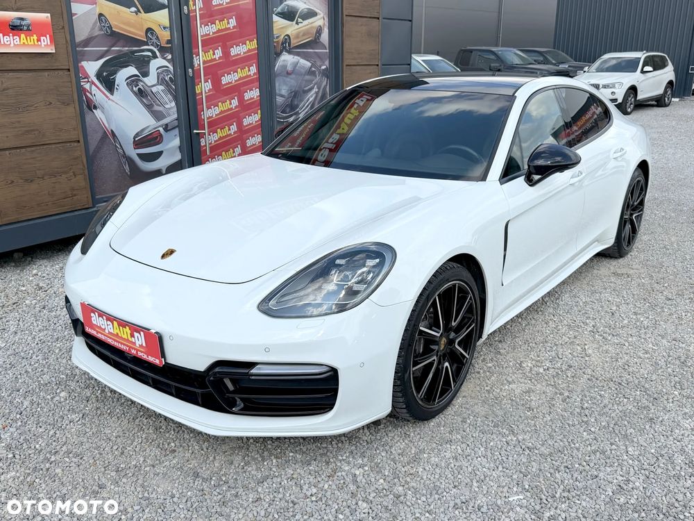 Porsche Panamera 4 Edition 10 Jahre - 3