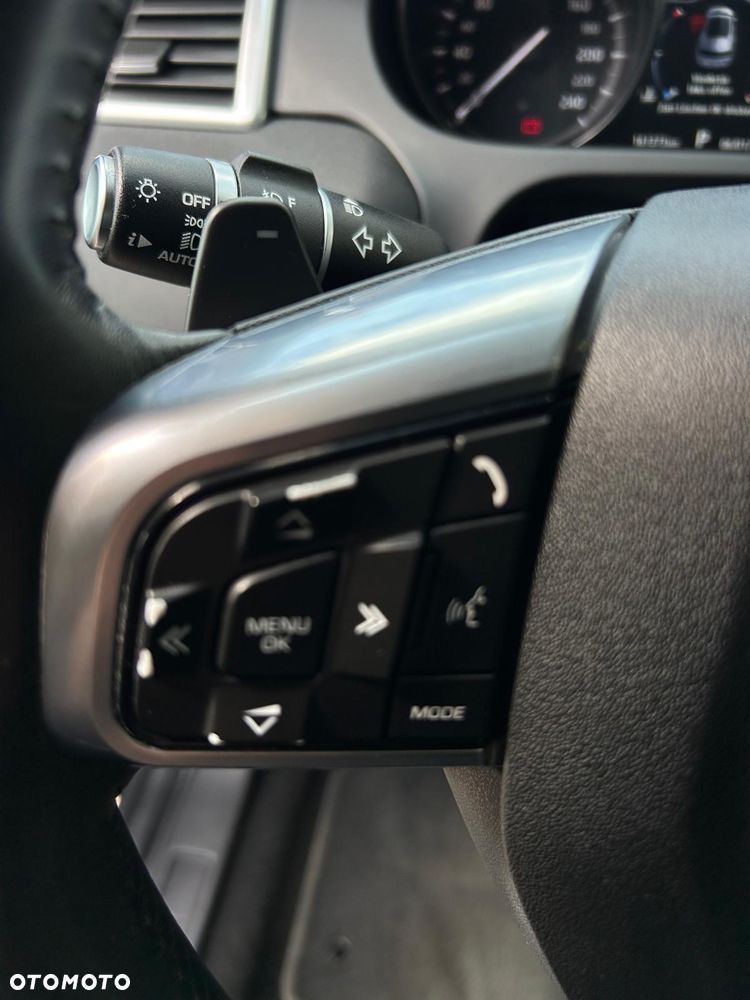 Land Rover Discovery Sport 2.0 TD4 Special Edition - 23