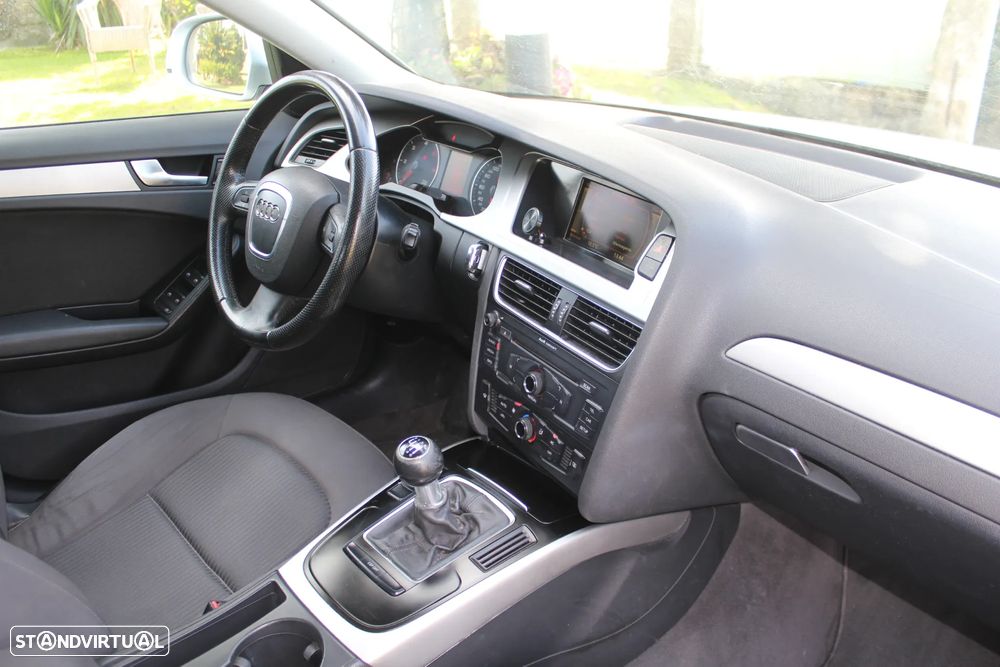 Audi A4 2.0 TDI - 17