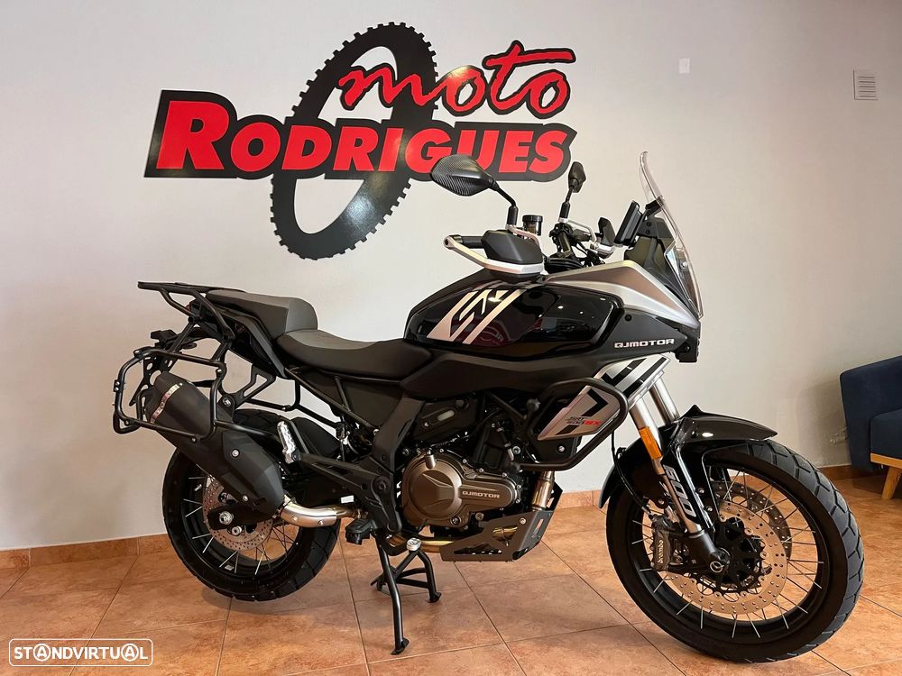 QJ Motor SRT 600SX (DISPONÍVEL PARA TEST-RIDE) - OFERTA 3 MALAS ALUMÍNIO + EQUIPAMENTO - 4