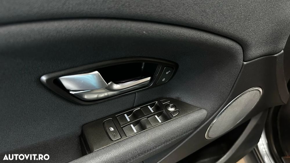 Utilizat Land Rover Range Rover Evoque 2016 - 11 900 EUR, 231 000 km ...