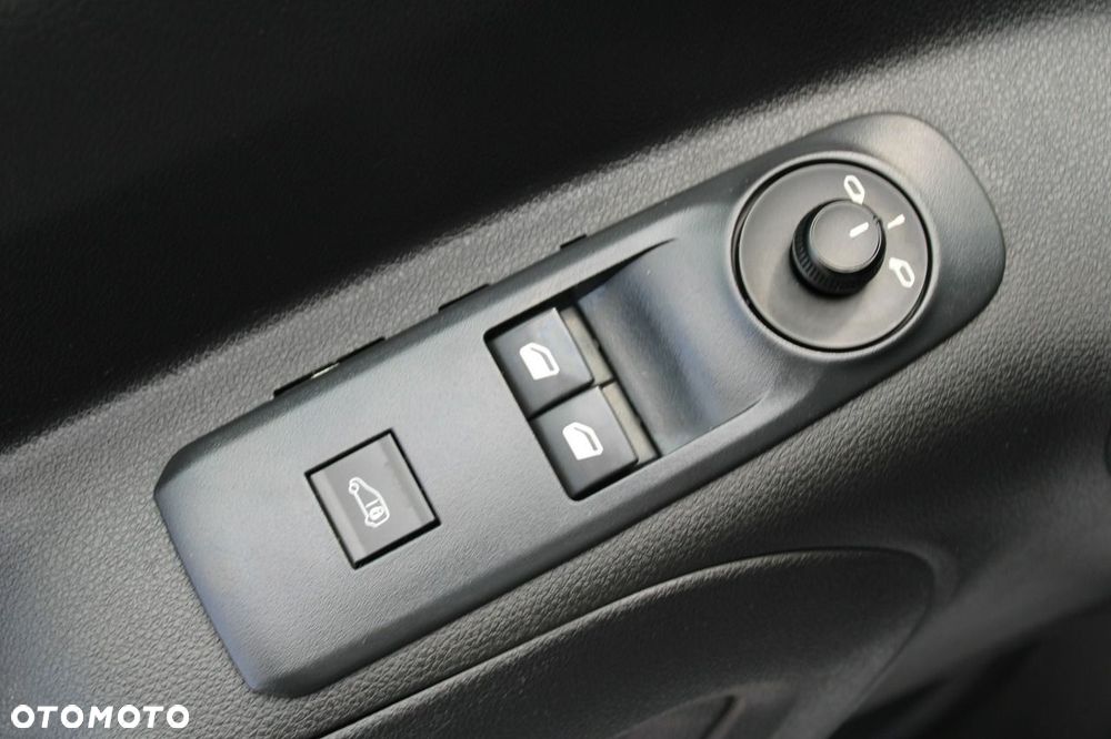 Opel Combo - 18