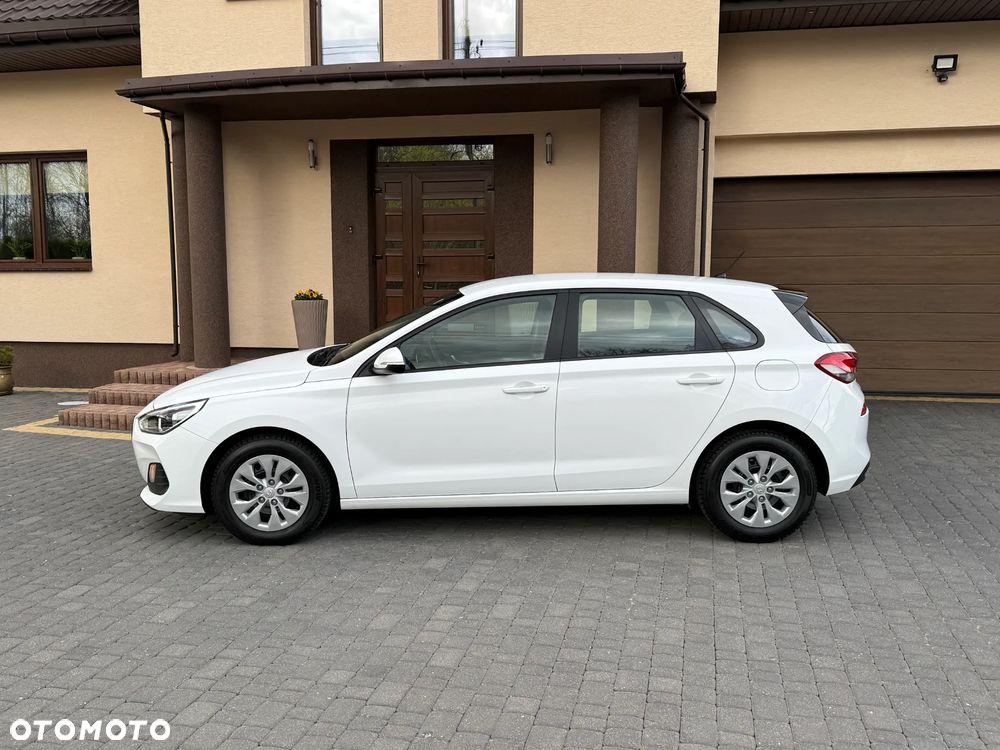 Hyundai i30 1.4 Classic + - 13