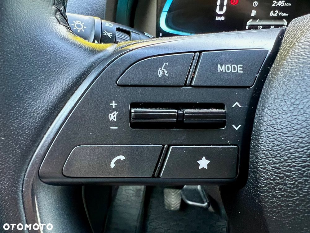 Hyundai i20 1.2 Select - 28