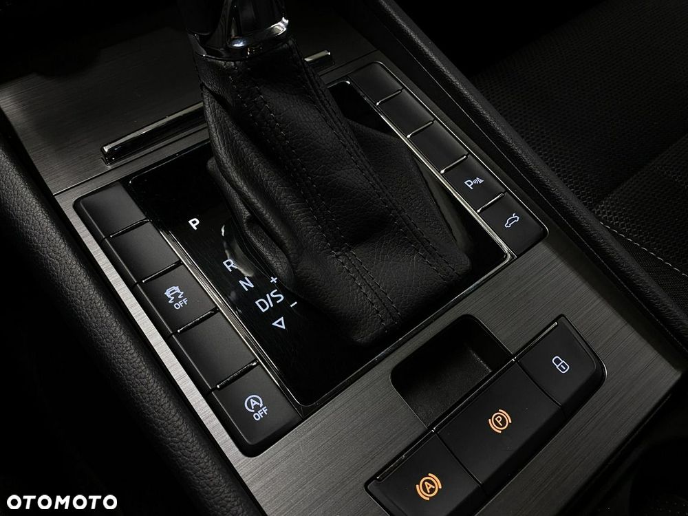 Skoda Superb - 35