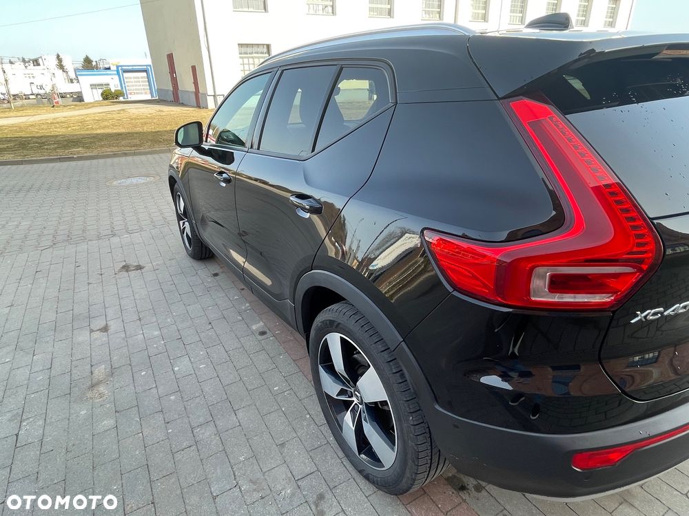 Volvo XC 40 T5 AWD Geartronic Momentum - 12