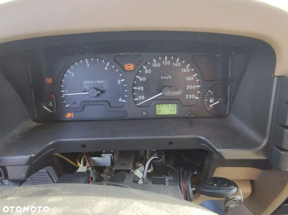 Land Rover Discovery II 2.5 TD5 OFF-ROAD – tylko części - 10